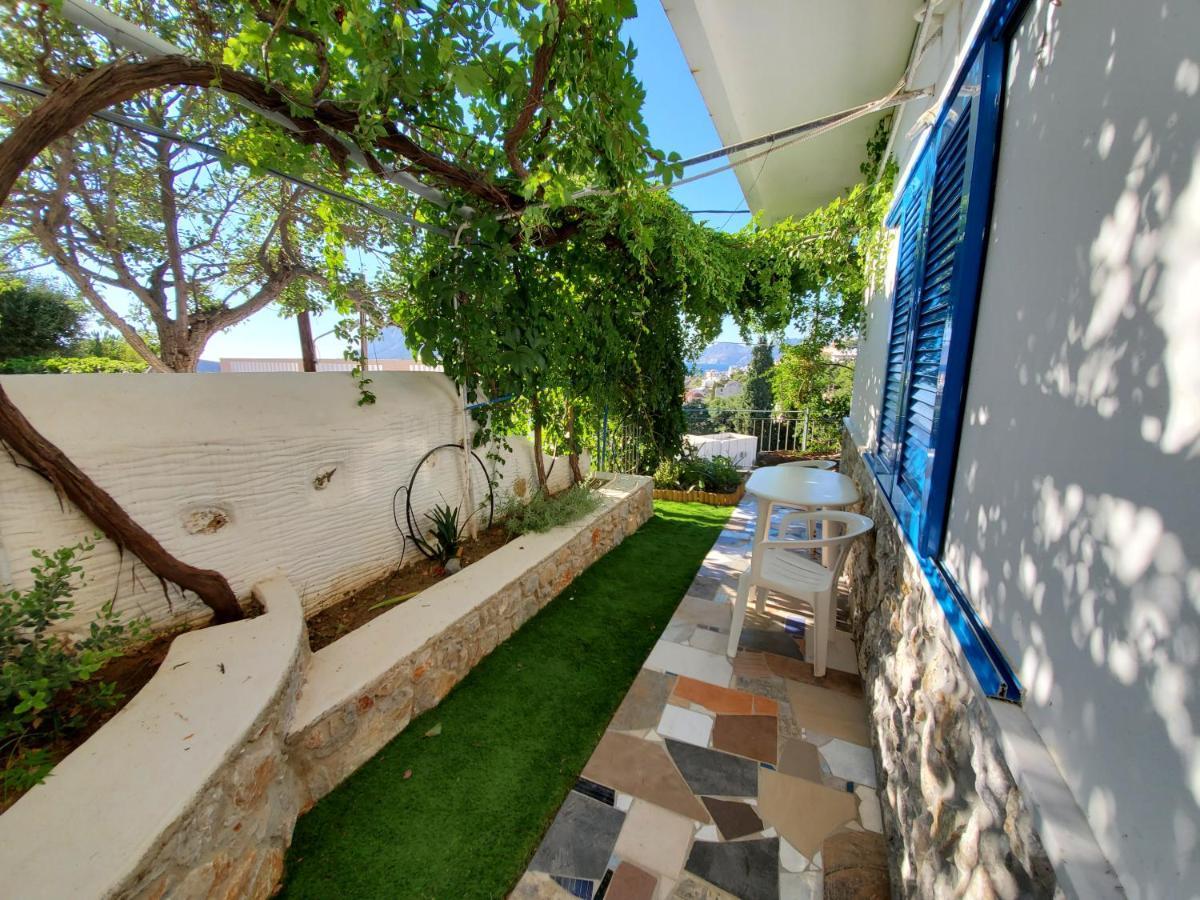 Panorama Studios & Apartments Myrties Екстериор снимка