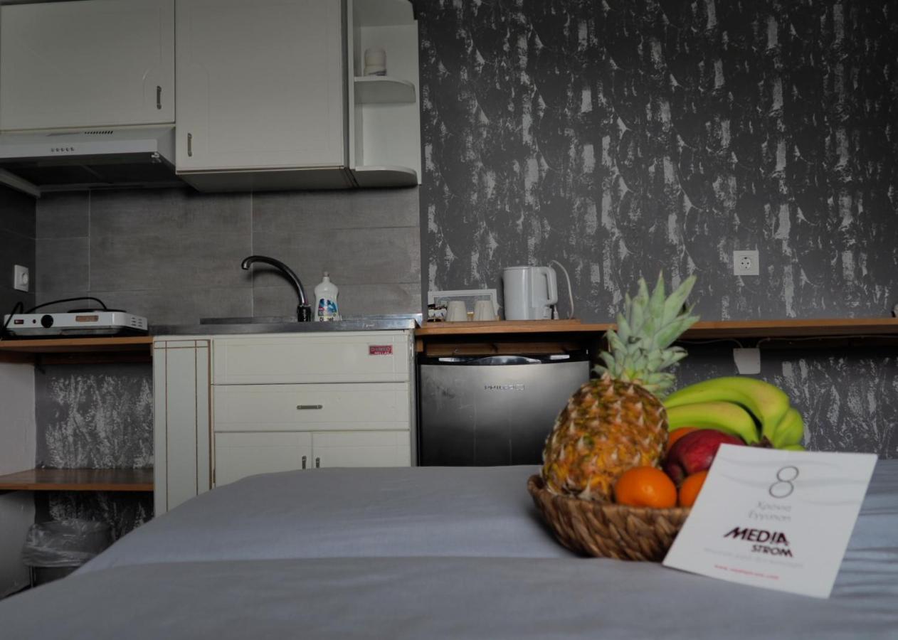Panorama Studios & Apartments Myrties Екстериор снимка