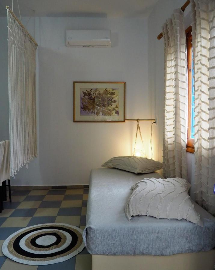 Panorama Studios & Apartments Myrties Екстериор снимка
