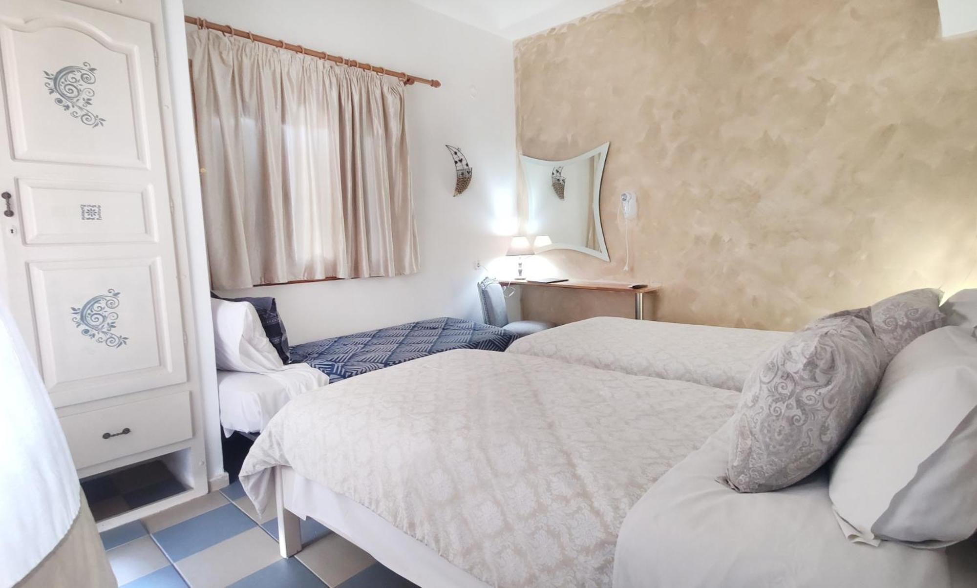 Panorama Studios & Apartments Myrties Екстериор снимка